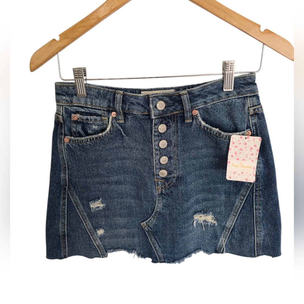 NWT Free People Harvey Distressed Aline Button Distressed Mini Jean Skirt SZ 26